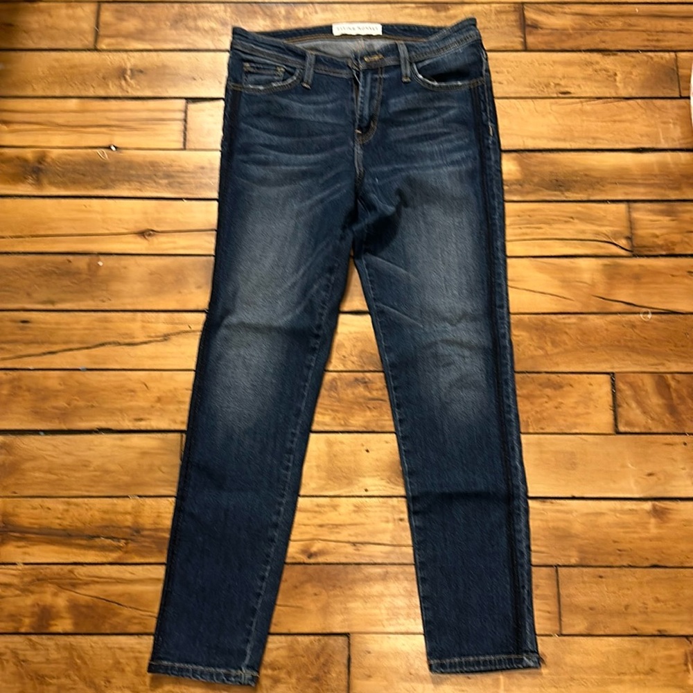 Skinny jeans with black side detailing
